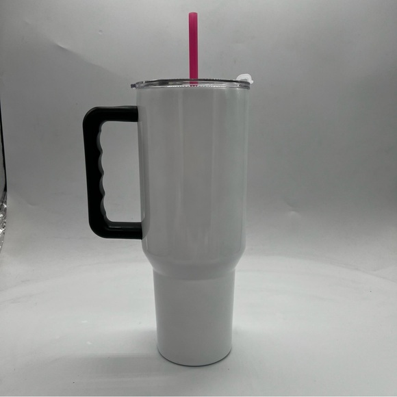 NEW Hello Kitty 40oz tumbler and straw white with pink bow - Picture 4 of 6
